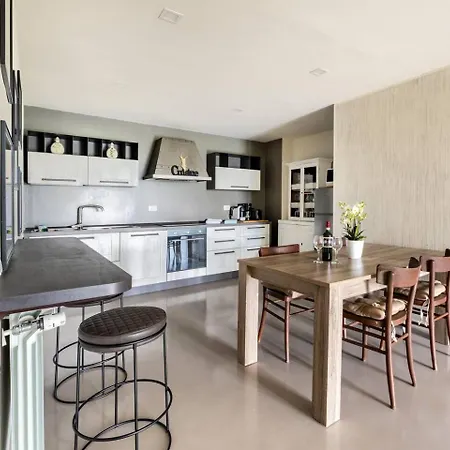 Villacolle Holiday home